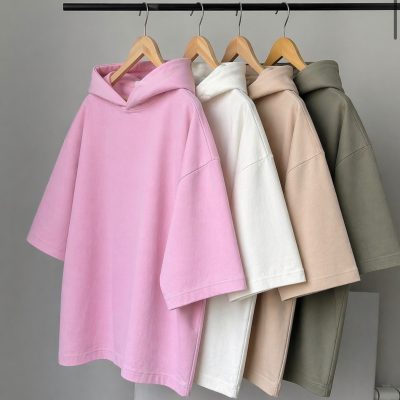 تیشرت کلاهدار